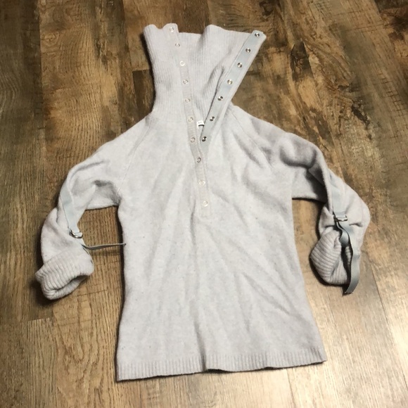 Smart Set Merino Wool Turtle Sweater - Picture 3 of 7